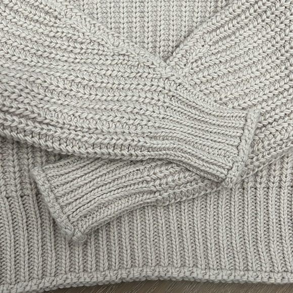 H&M Chunky Knit Sweater - Picture 5 of 6